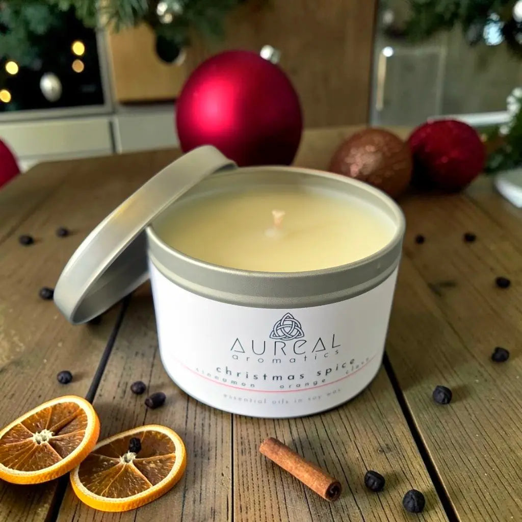 Aureal Christmas Spice tin candle with dried orange slices and baubles