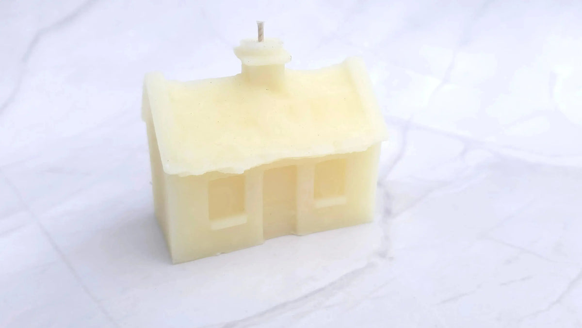Cream beeswax Irish cottage candle with a chimney wick